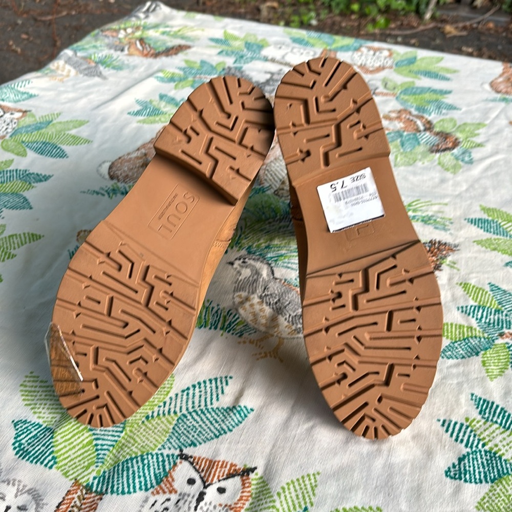 NWT Soul Naturalizer Newport Tan Faux Suede Zip Up Boots Buckles Soft Lining 7.5 - Picture 11 of 16